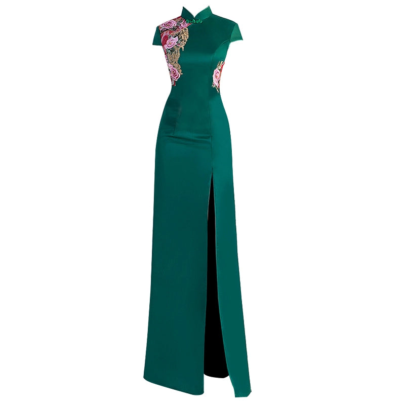 Green Chinese-Style Catwalk Wedding Dress Dress and Cheongsam Performance