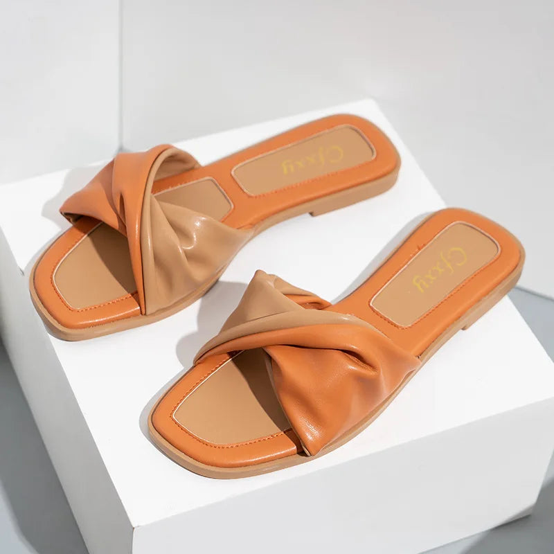 Summer New Outside Women's Slides Sexy Solid Color Flat Rubber Soled Female Slippers