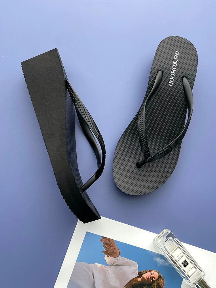 Thick Sole Non Slip Beach Black Fashion Wedge Flip-Flops