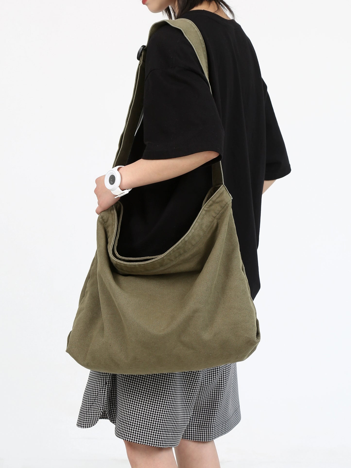 Retro Large Capacity Canvas One-Shoulder Crossboby Bag Female Easy Matching Tote Bag Japanese Style with Zipper Artistic Backpack Male