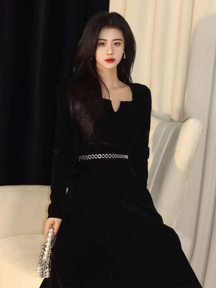 Party High-End Affordable Luxury Black Velvet Gown