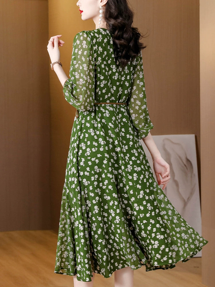 Younger V Neck Summer Fashion Thin over the Knee Dress