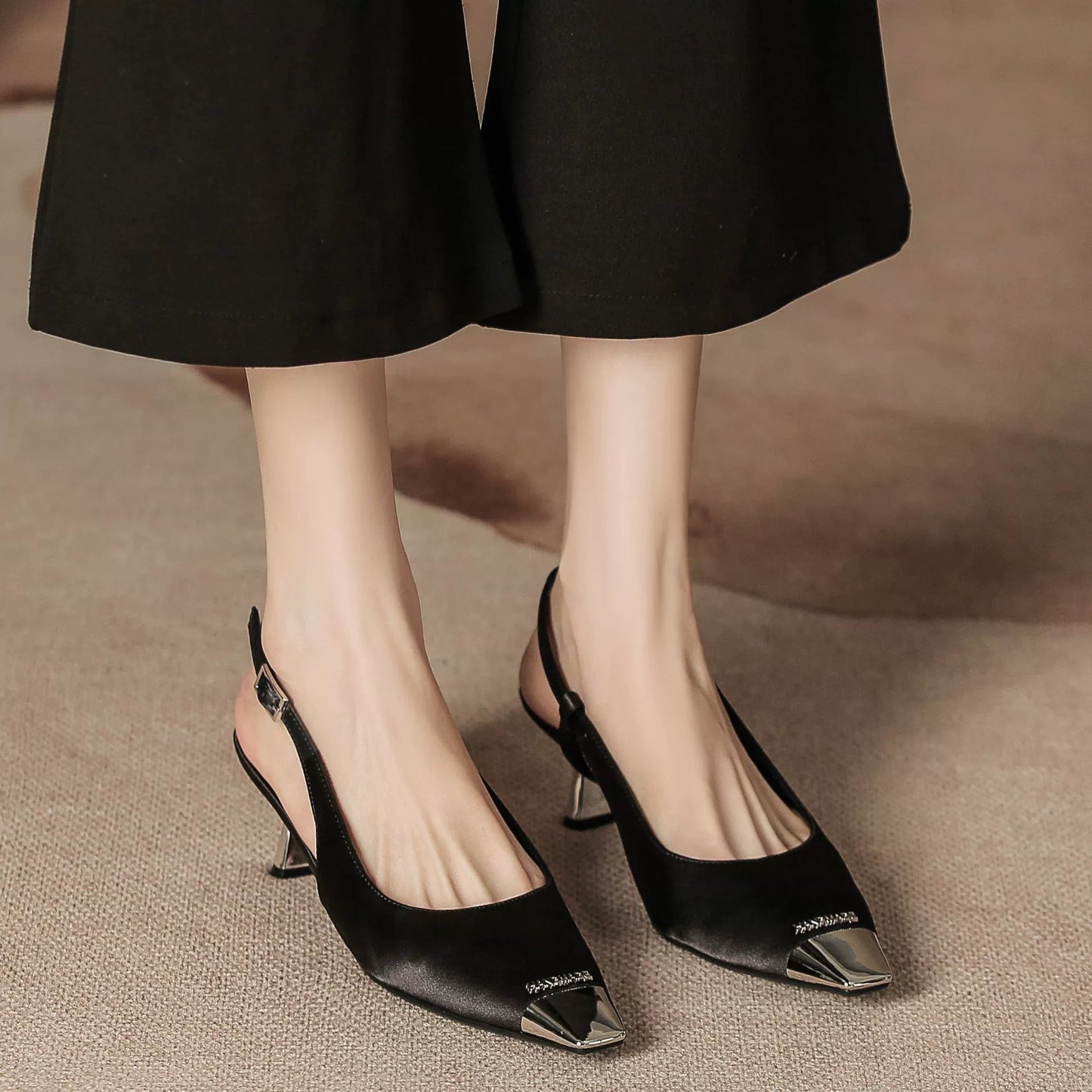 Steel Toe Sheepskin Pad Women's Shoes Classic Style Semi-Toe Box Back Empty High Heel Sandals 5cm Low Heel Sandals Women H6883-9