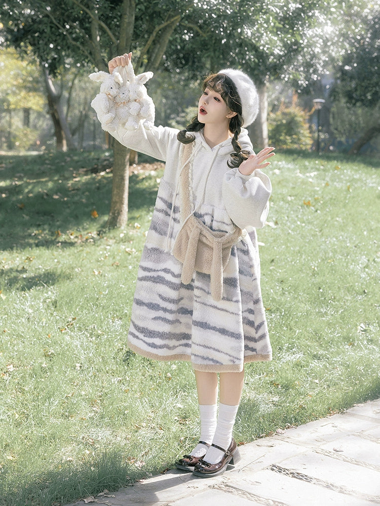 [Bulei Rabbit] Withpuji Original Design Sweet Cut Rabbit Ear Hooded Loose Op Send Small Bag for Spring