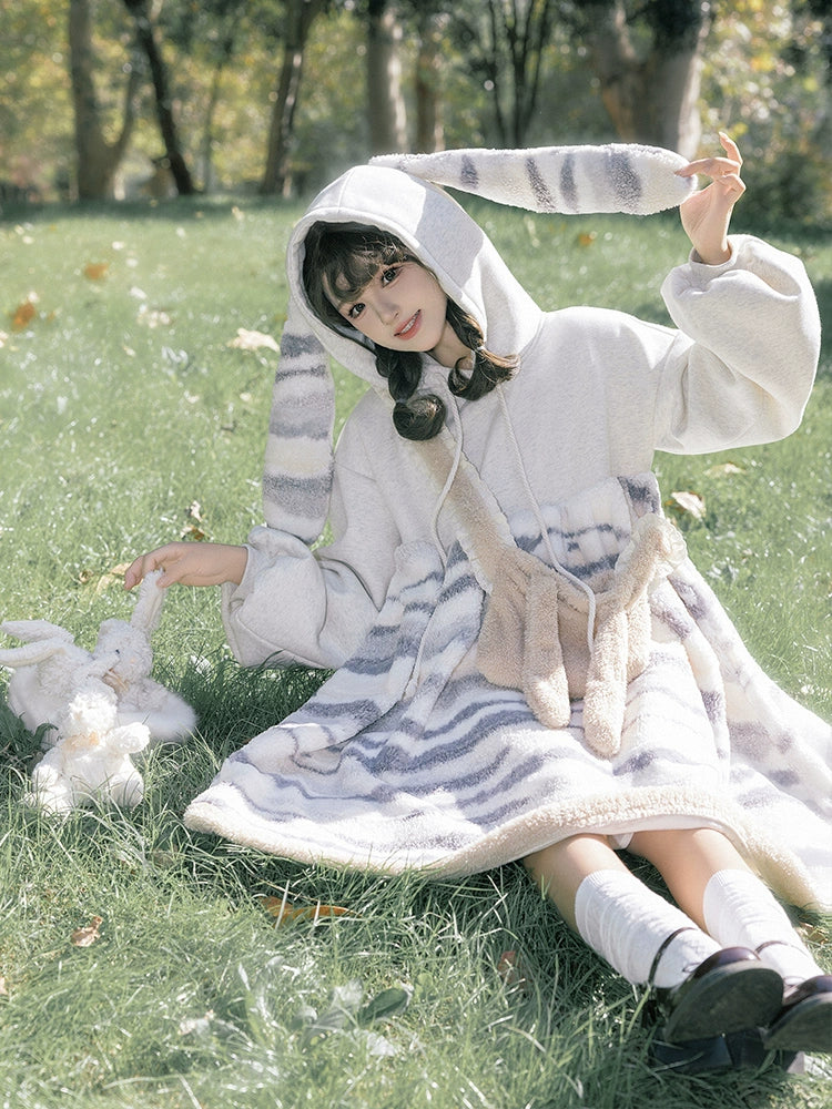 [Bulei Rabbit] Withpuji Original Design Sweet Cut Rabbit Ear Hooded Loose Op Send Small Bag for Spring
