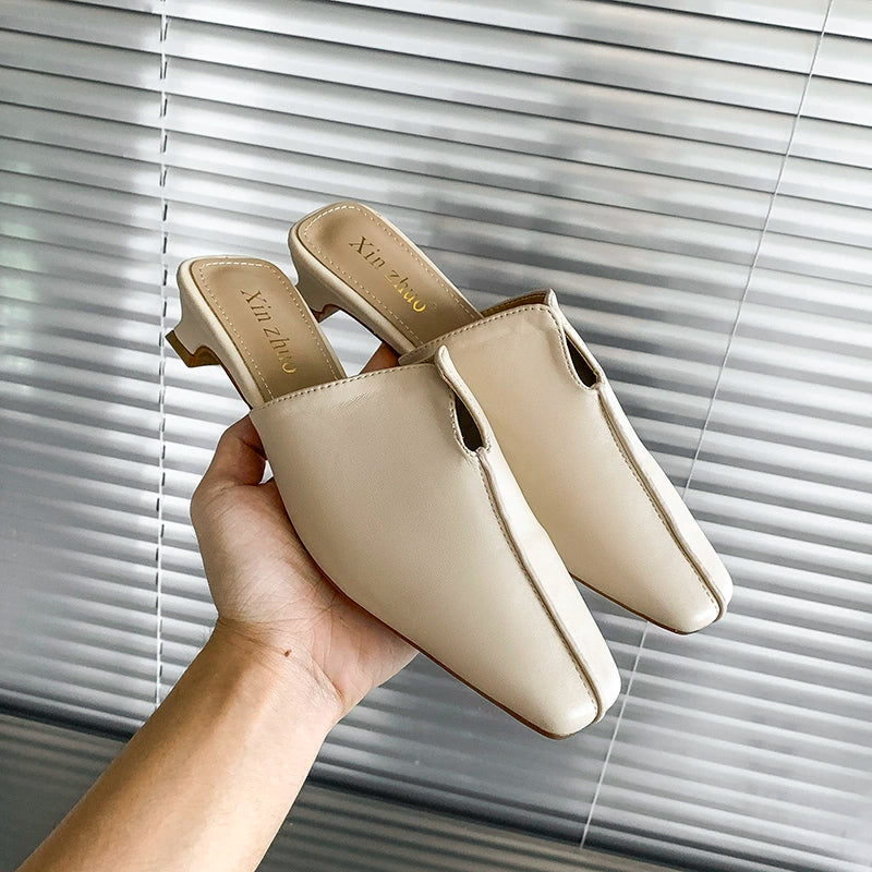 Summer Closed Toe Fashion Medium Thick Heel Lazybones' Outdoor Half Slippers