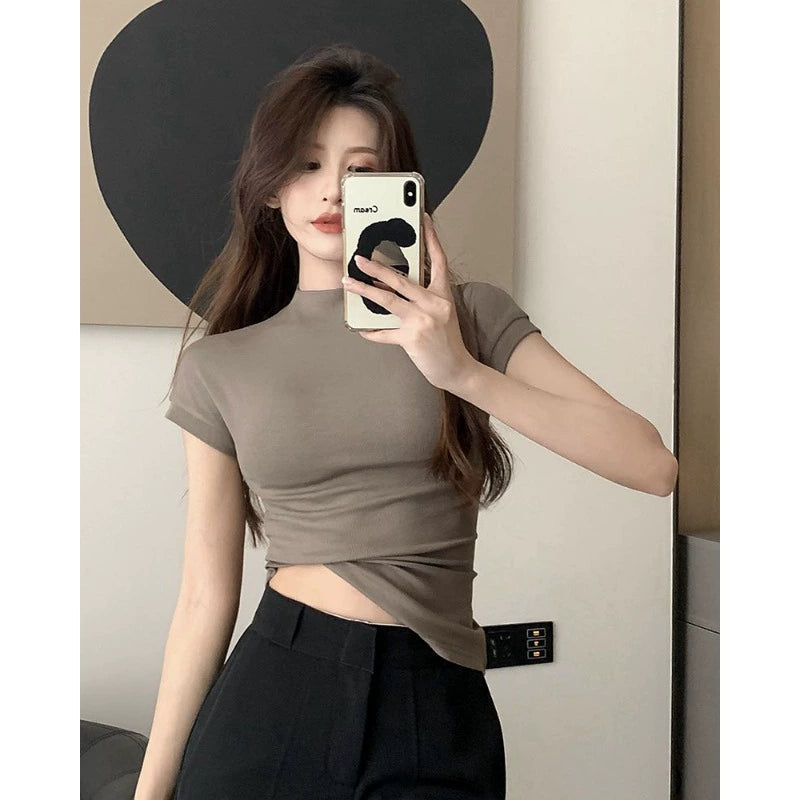 Women's 2023 New Slim Fit Top T-shirt with Short Sleeves