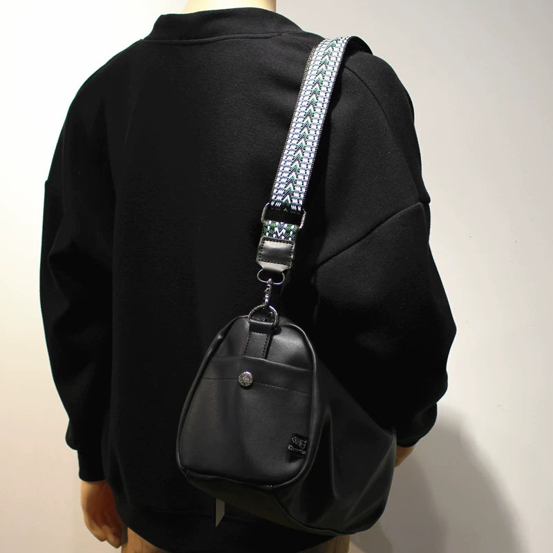 South Korea Ins Crossbody Bag Minimalist Design Niche Style Men's Shoulder Bag Schoolgirl Bag Soft Leather Zip Backpack iPad Bag