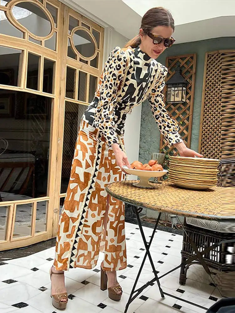 Retro Contrast Printed Women's 2-piece Set Chic Mock Neck Long Sleeves Top Slit A-line Skirt Suit Lady Vacation Elegant Outfits